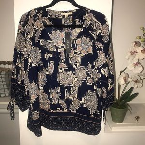 Le Lis Blouse